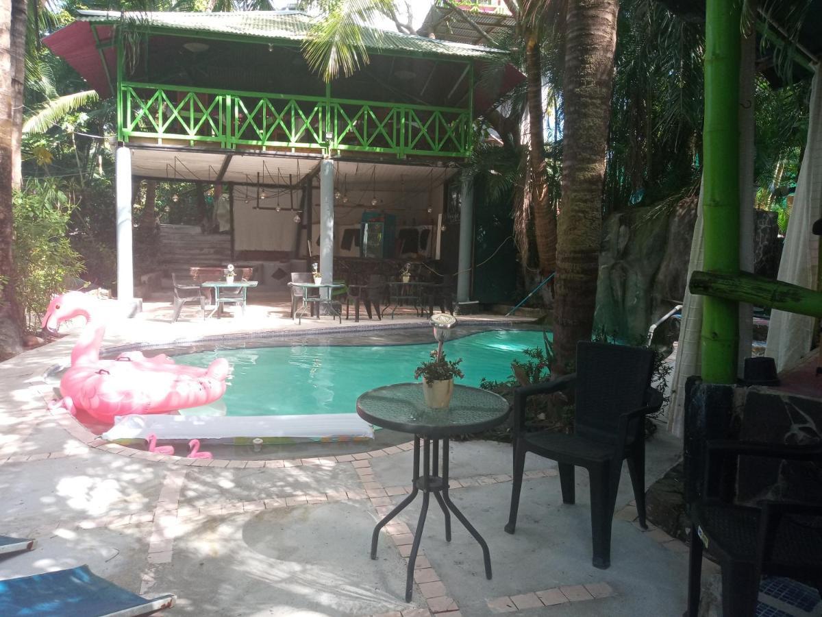 Chez Nous Apartment Puerto Carrillo Ngoại thất bức ảnh